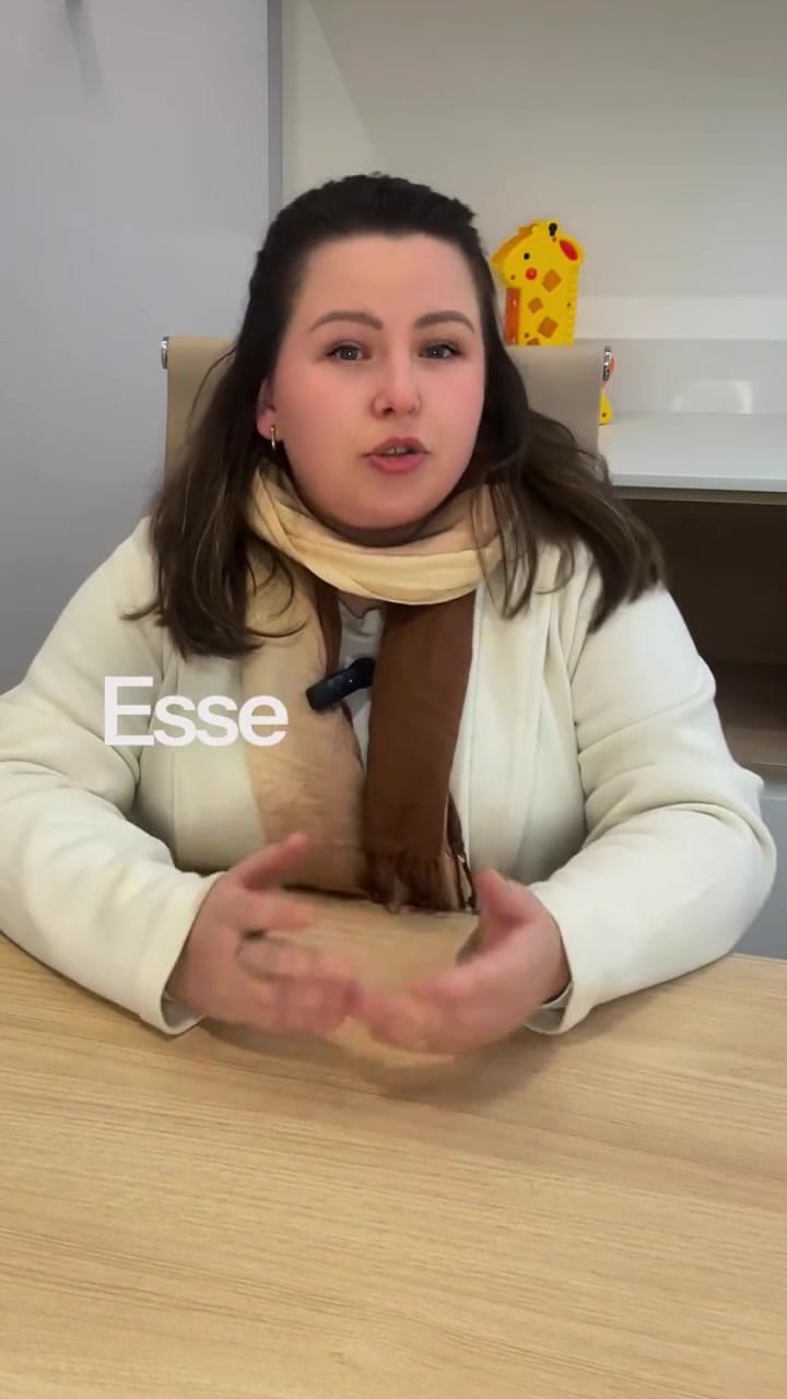 Cristina falando sobre o choro e a birra como tentativa de regulação emocional da criança